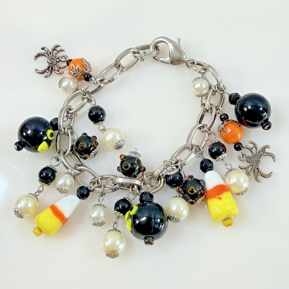 Halloween Charm Bracelet Art Glass Candy Corn Raven Spider Orange 7.25"